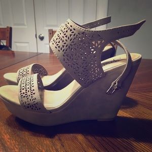 Summer women’s wedges